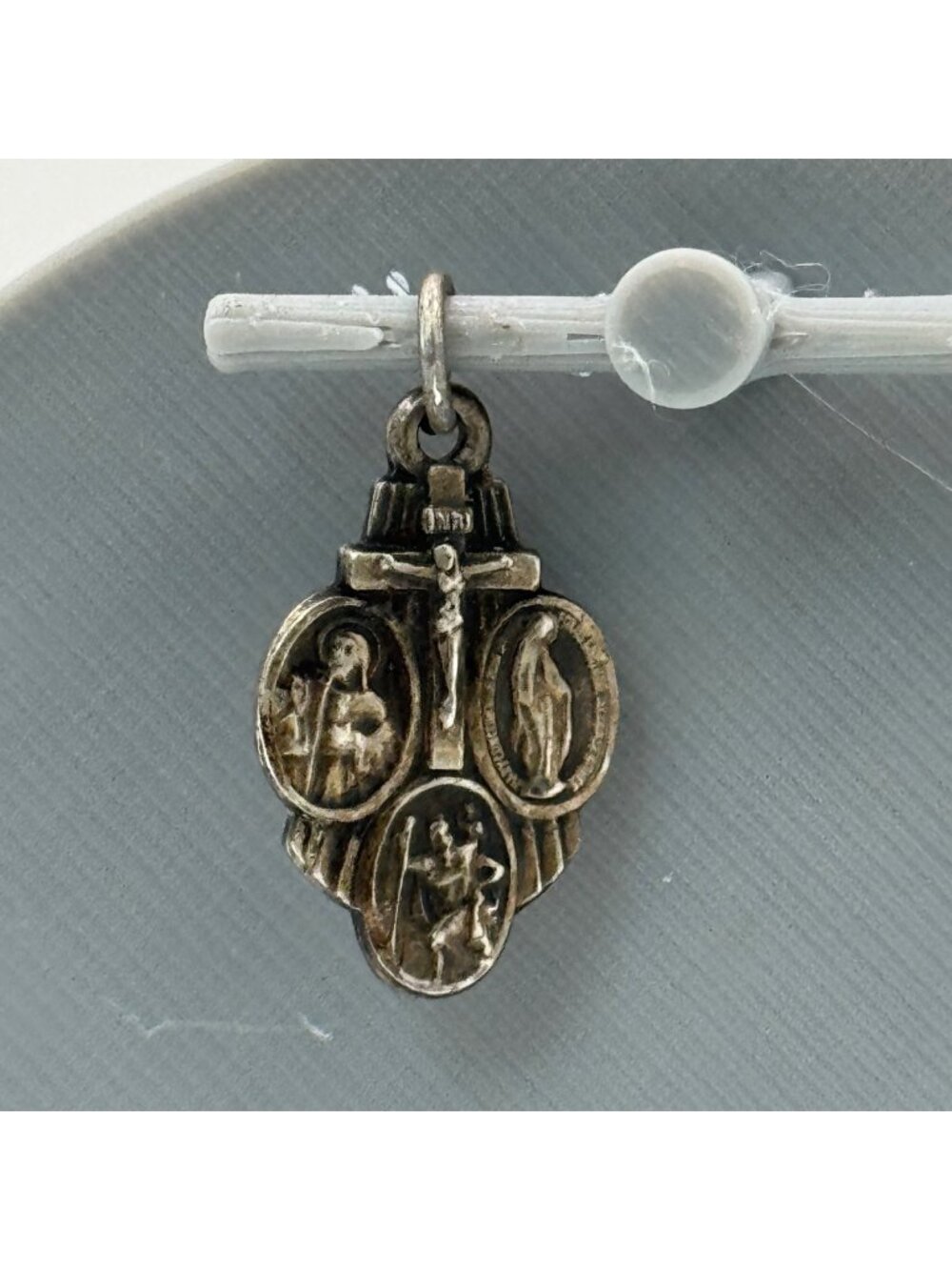 CHS 4 Way Catholic Sterling Silver Scapular Medal Pendant Religious Charm Vtg